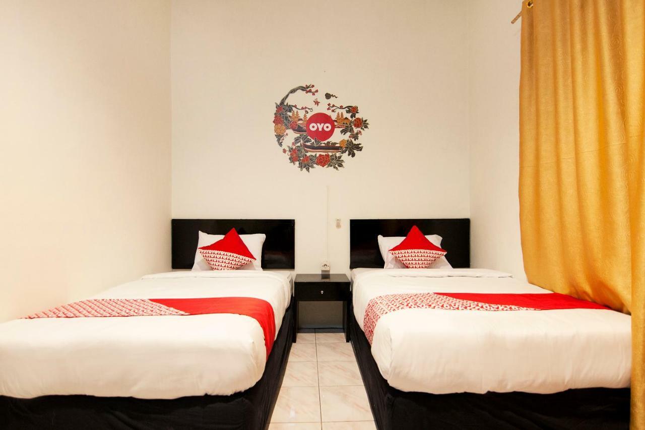 Oyo 529 Hotel Paninda Medan Luaran gambar