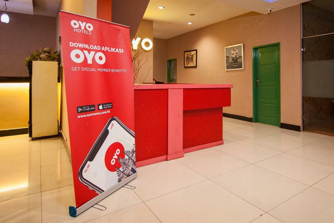 Oyo 529 Hotel Paninda Medan Luaran gambar